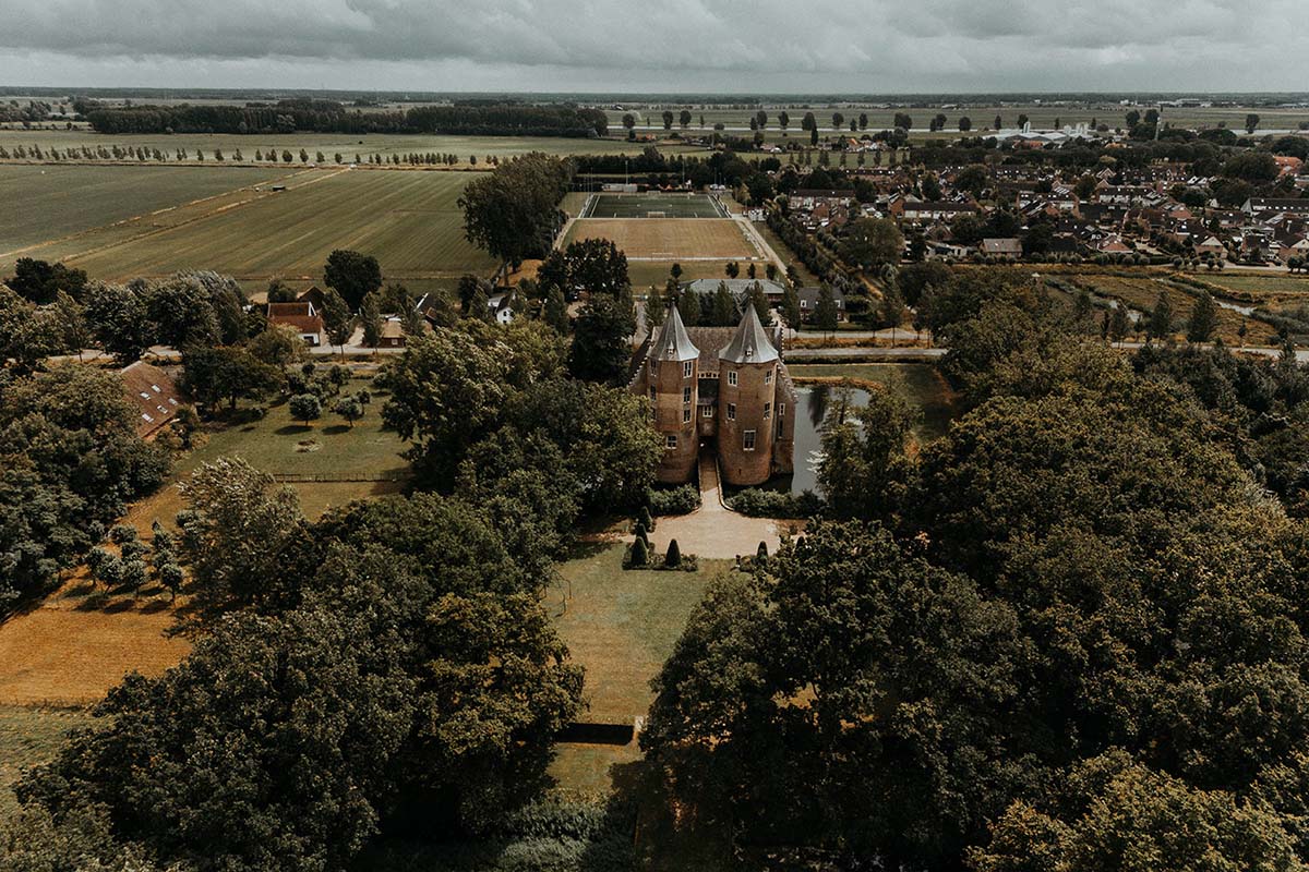 unieke-feestlocatie-zomers-feest-Kasteel-Dussen-blog